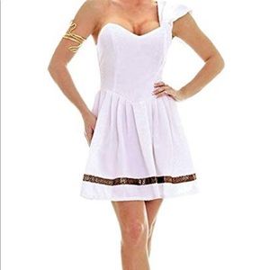 Toga for women
